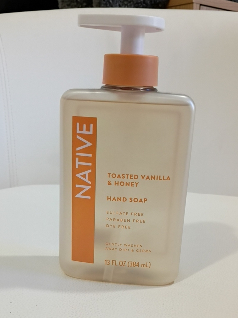 Native Toasted Vanilla & Honey Hand Soap - Cream/Orange